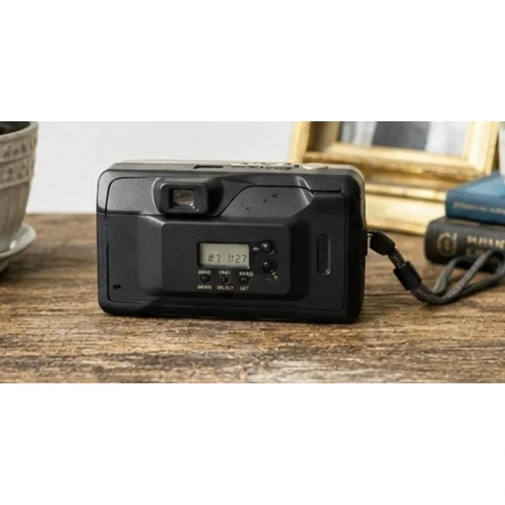 Nikon One Touch Zoom 90 AF Quartz Date 35MM Tested Film Camera In Original Box